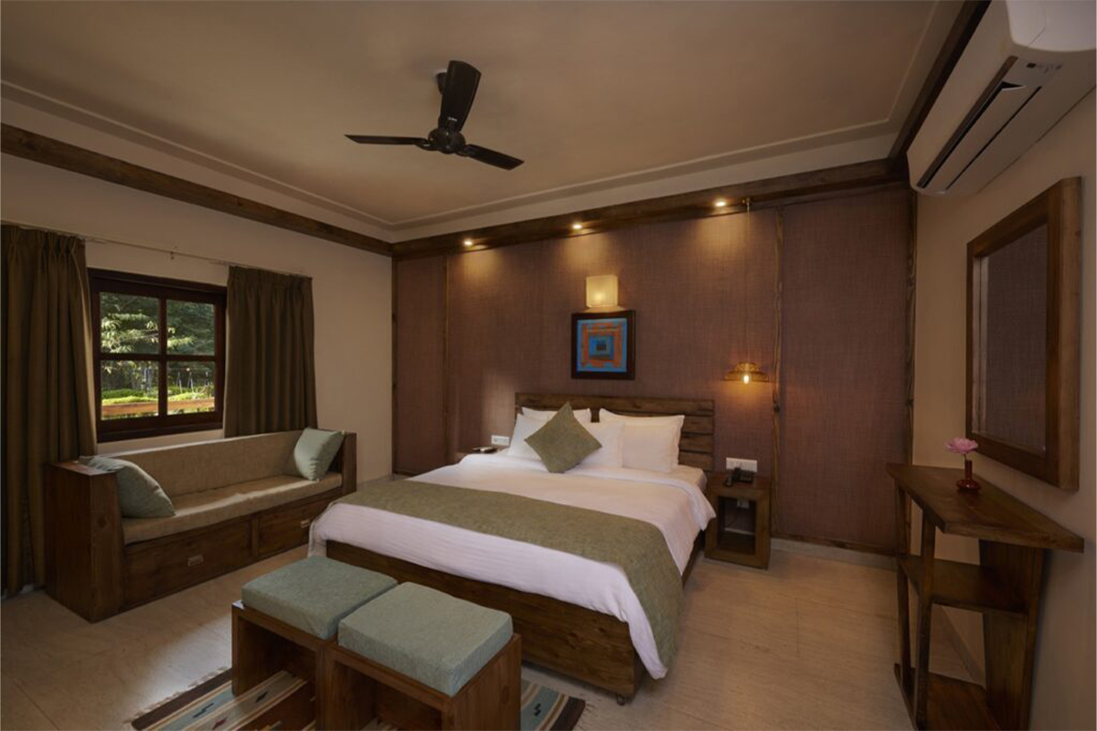 Acorn Hideaway Ramnagar Luxury Cottage